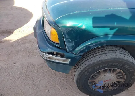 1997 GMC Jimmy Sls from USA, damaged, VIN 1GKDT13W1V2544957